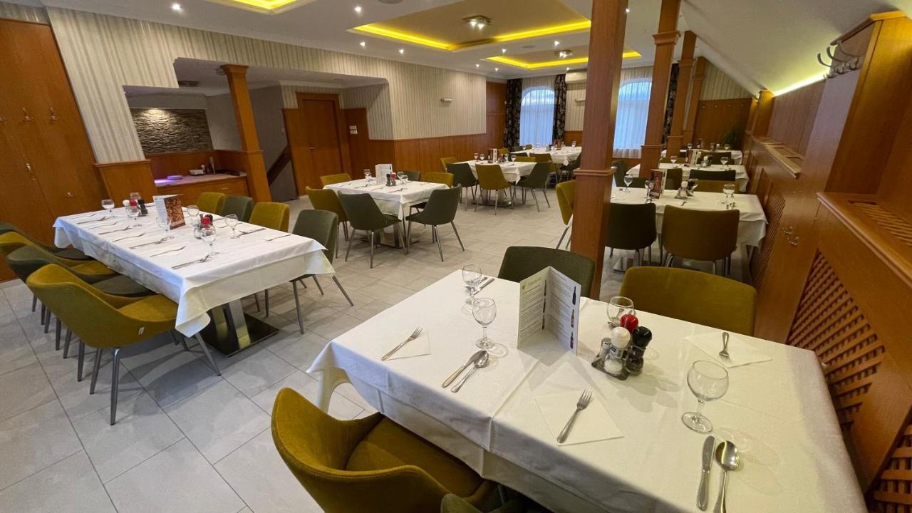 Patyi Etterem Es Hotel Bögöte Εξωτερικό φωτογραφία
